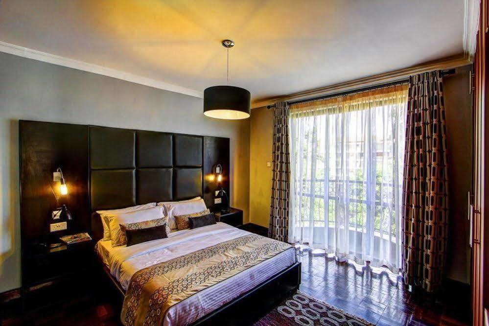 Nelson'S Court Serviced Apartments ไนโรบี ภายนอก รูปภาพ