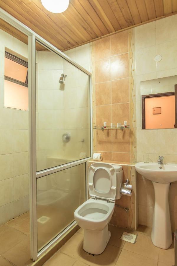 Nelson'S Court Serviced Apartments ไนโรบี ภายนอก รูปภาพ