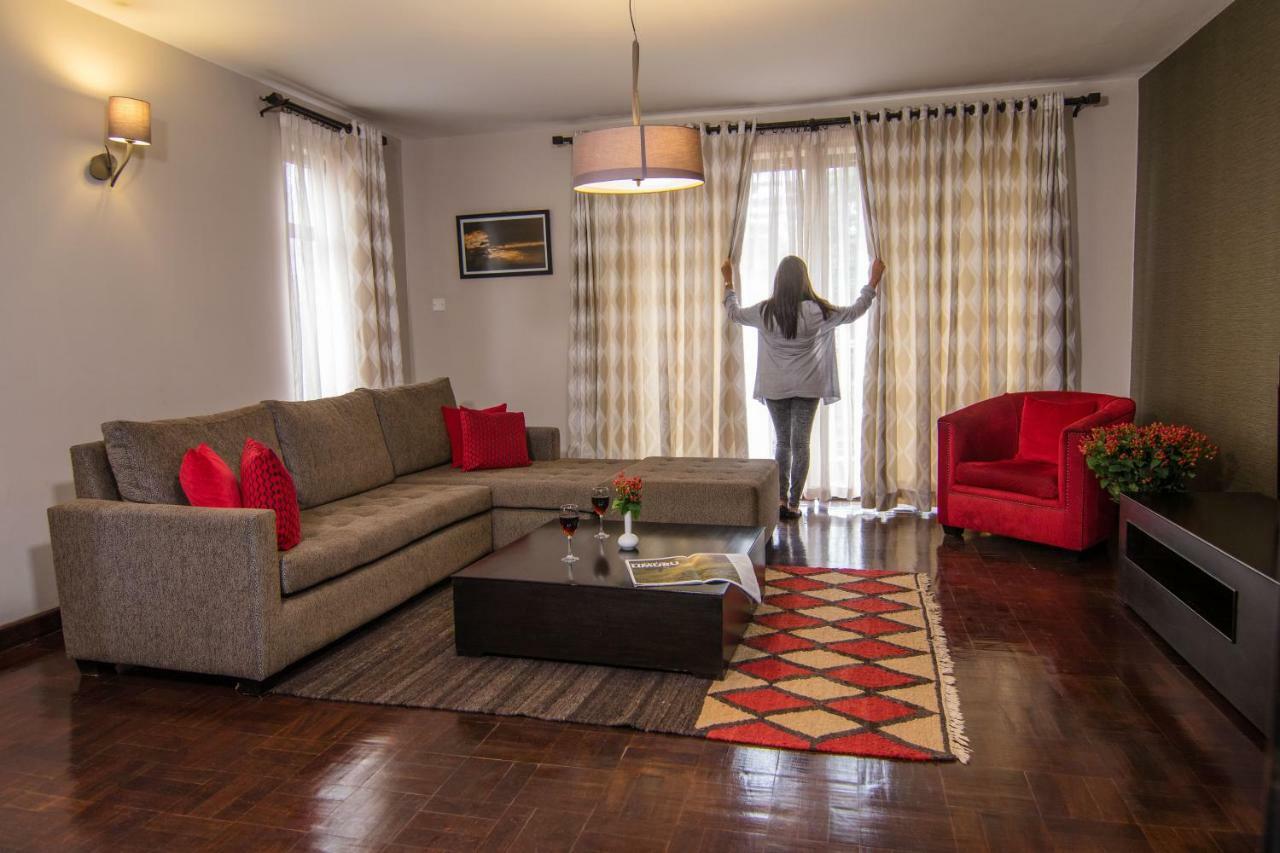 Nelson'S Court Serviced Apartments ไนโรบี ภายนอก รูปภาพ