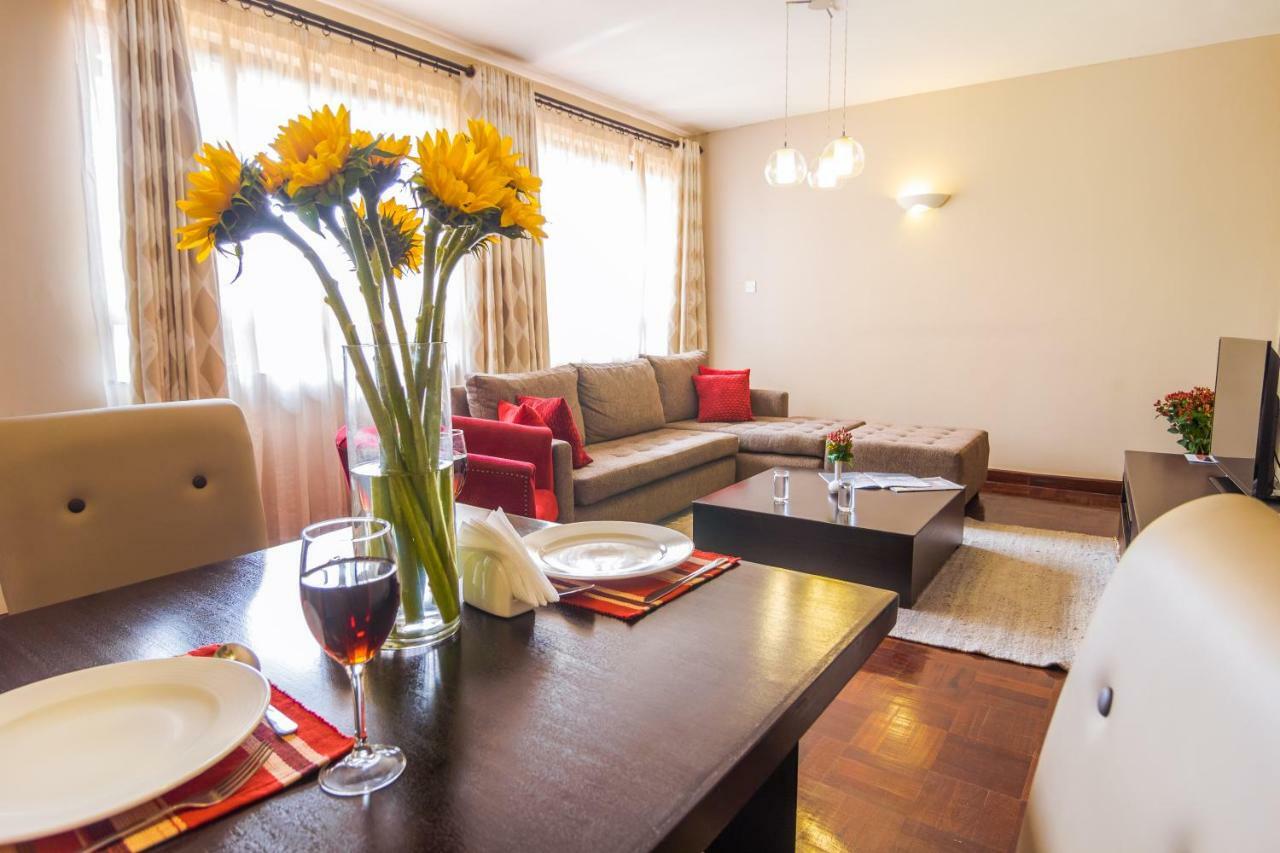 Nelson'S Court Serviced Apartments ไนโรบี ภายนอก รูปภาพ